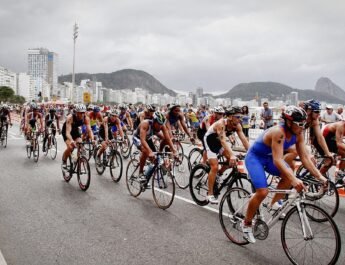cycling 813910 1280