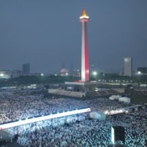 Ratusan Ribu Jemaah Padati Monas, Zikir dan Doa Kebangsaan Buka Rangkaian HUT Ke-81 RI