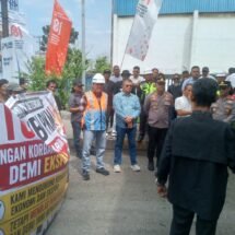Warga Kembali Geruduk Gate Pelindo Dumai, Loading PKM/PKE Disorot: Bertahun-tahun Berulang, Mitigasi Dampak Lingkungan Dipertanyakan
